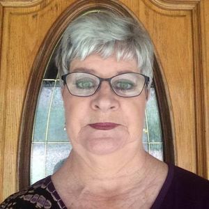 Meet your Posher, Teresa